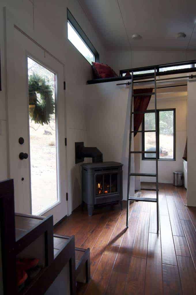 tiny house canada fireplace